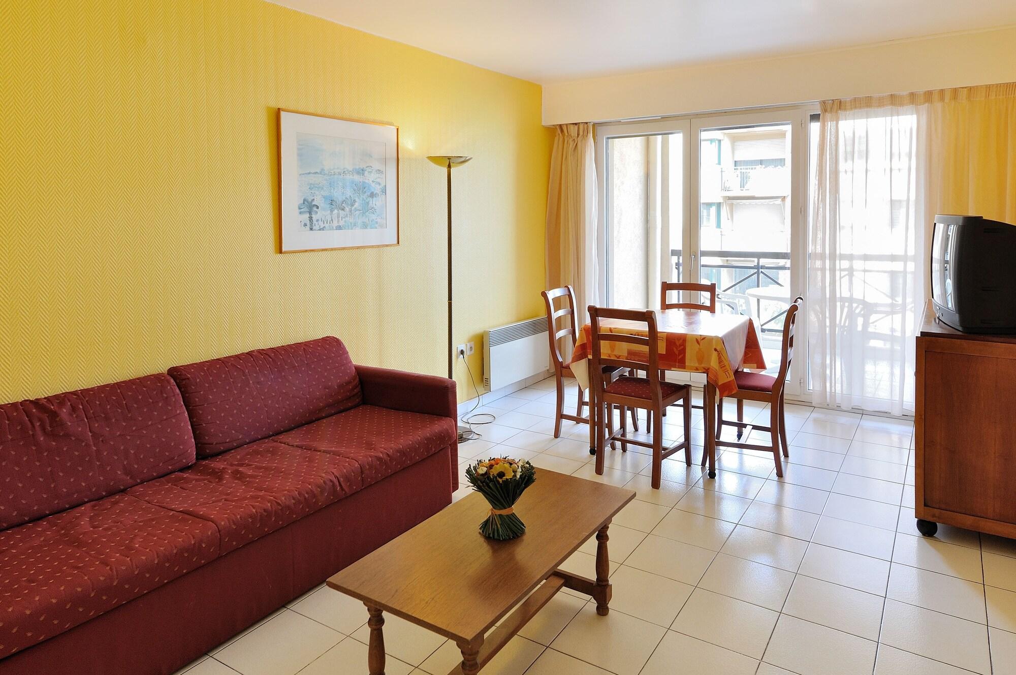 Residhotel Villa Maupassant Cannes Bagian luar foto