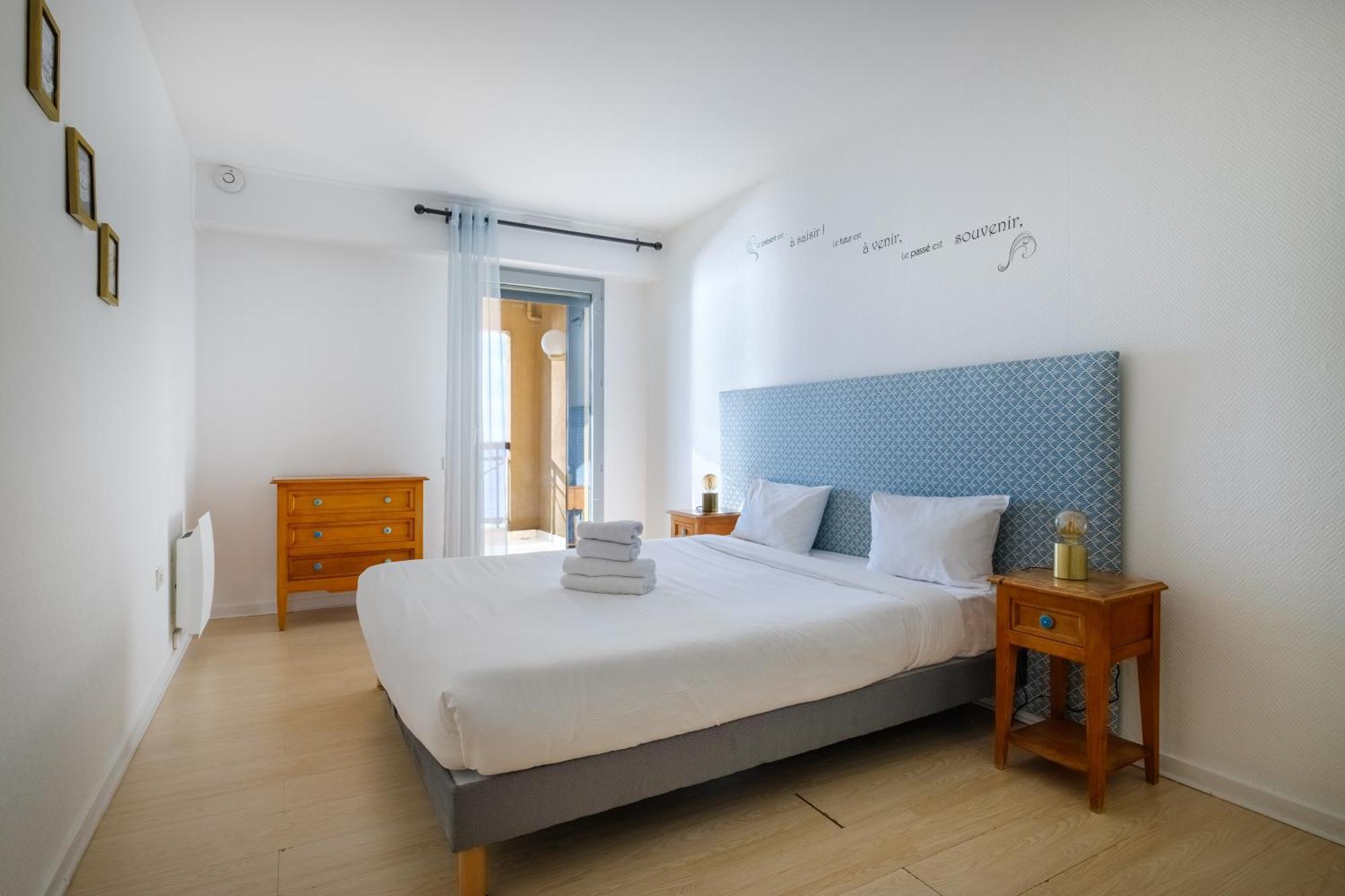Residhotel Villa Maupassant Cannes Bagian luar foto