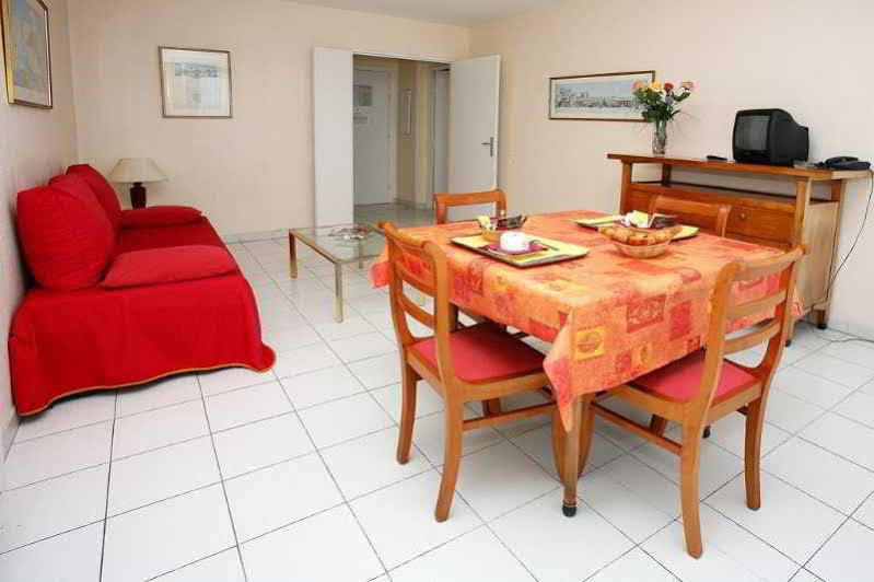 Residhotel Villa Maupassant Cannes Bagian luar foto